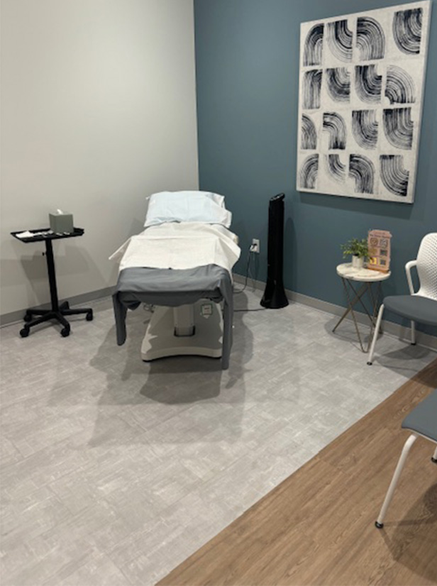 The treatment room for our Neural Therapy Injection procedures. This room provides a relaxing and calming atmosphere.